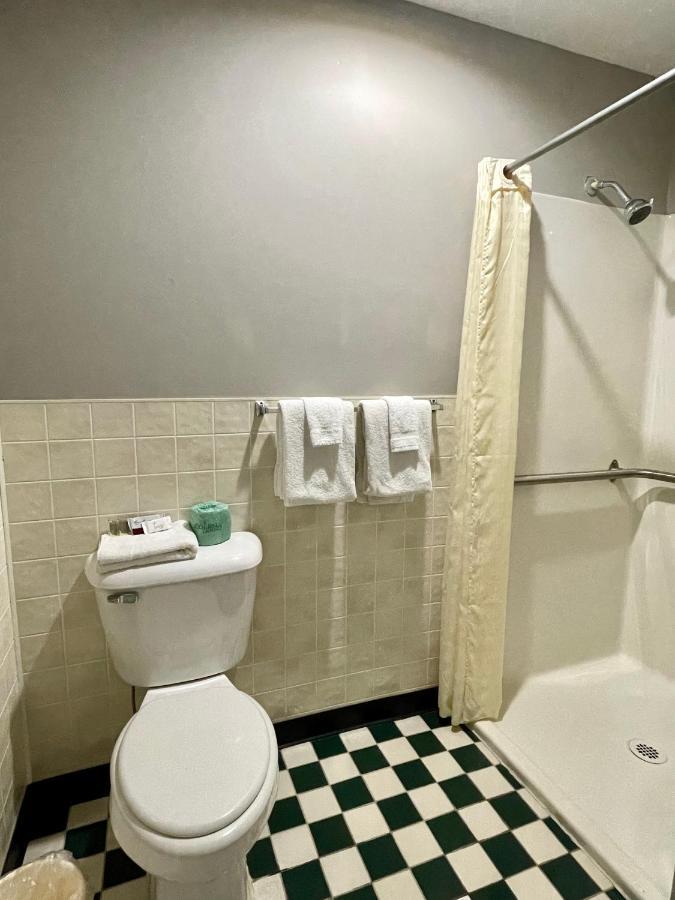Overton Motel Livingston Εξωτερικό φωτογραφία