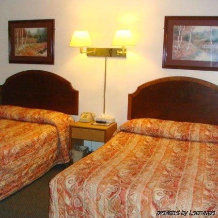 Overton Motel Livingston Δωμάτιο φωτογραφία