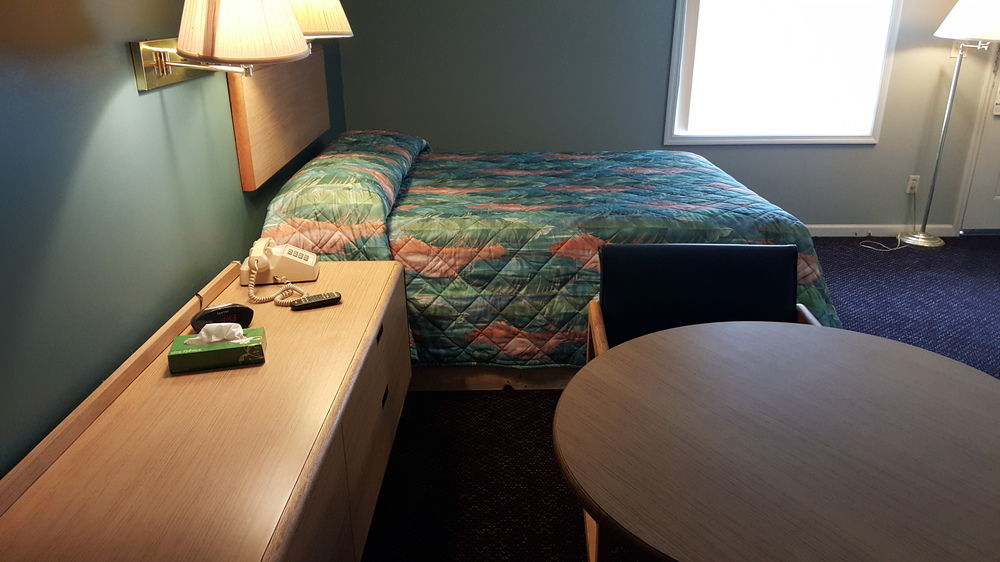Overton Motel Livingston Εξωτερικό φωτογραφία