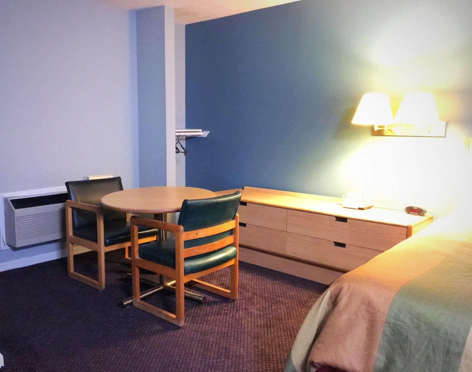Overton Motel Livingston Εξωτερικό φωτογραφία